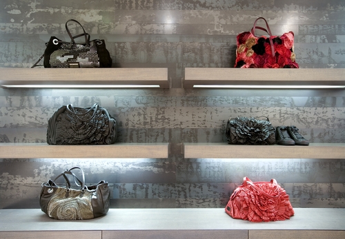 retail display lighting