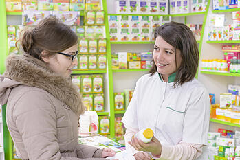 SDS_Upgrade_Your_Pharmacy_Shelving_for_Retail_Impact