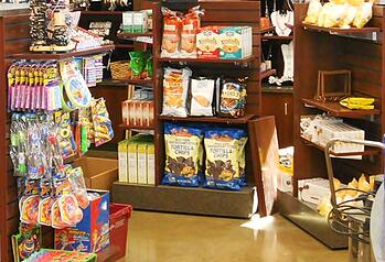 How_to_Use_Slatwall_Accessories_to_Display_Merchandise
