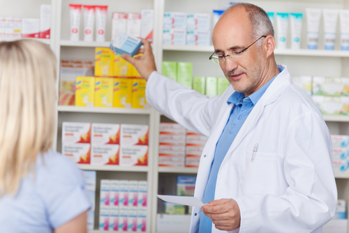 modern_concepts_of_pharmacy_shelving_pic1