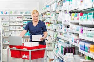 why-you-should-hire-a-full-service-pharmacy-shelving-company